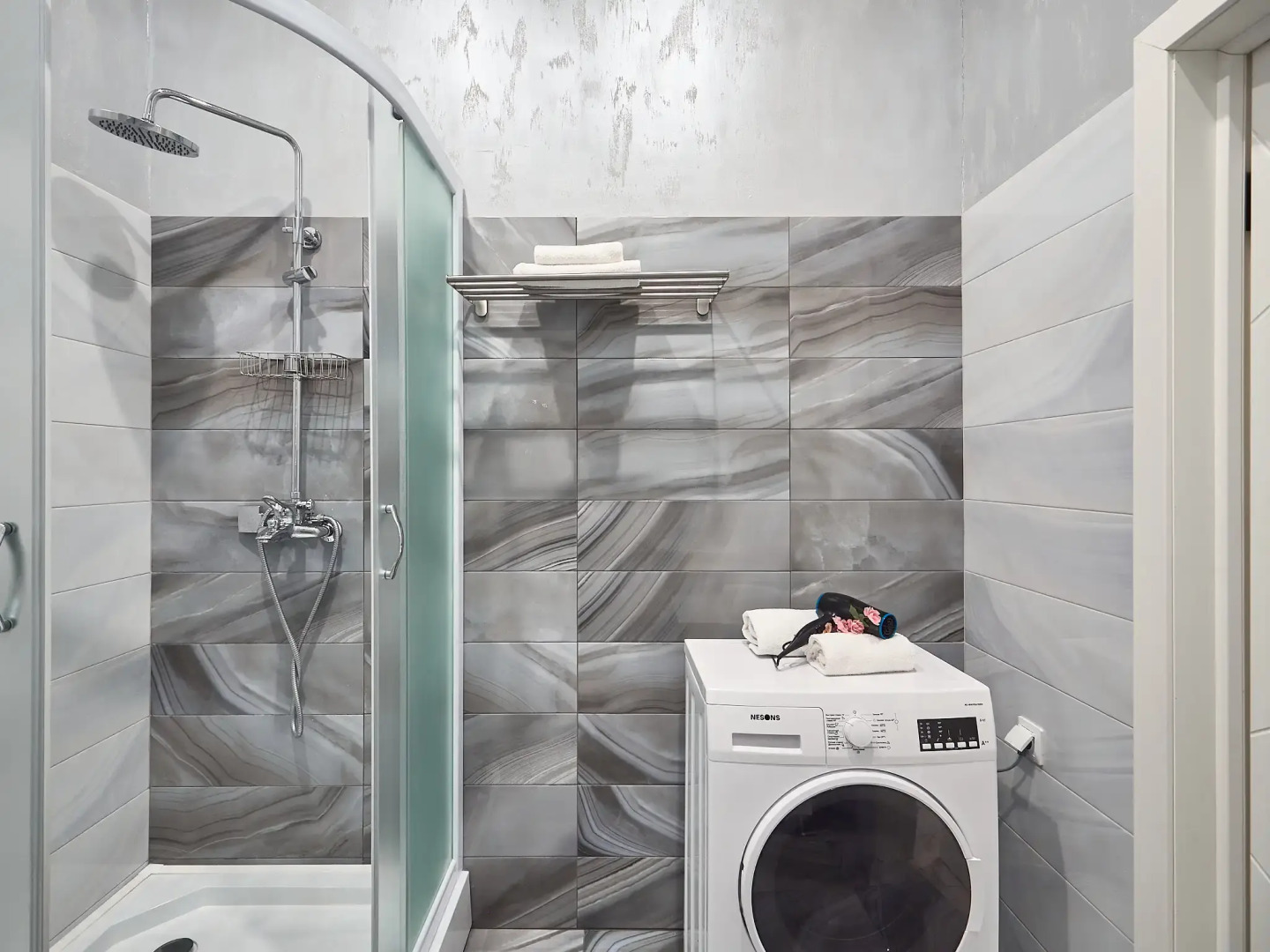 Апартаменты Шафран Ирины Савельевой - В центре у курортного бульвара - Закрытый двор