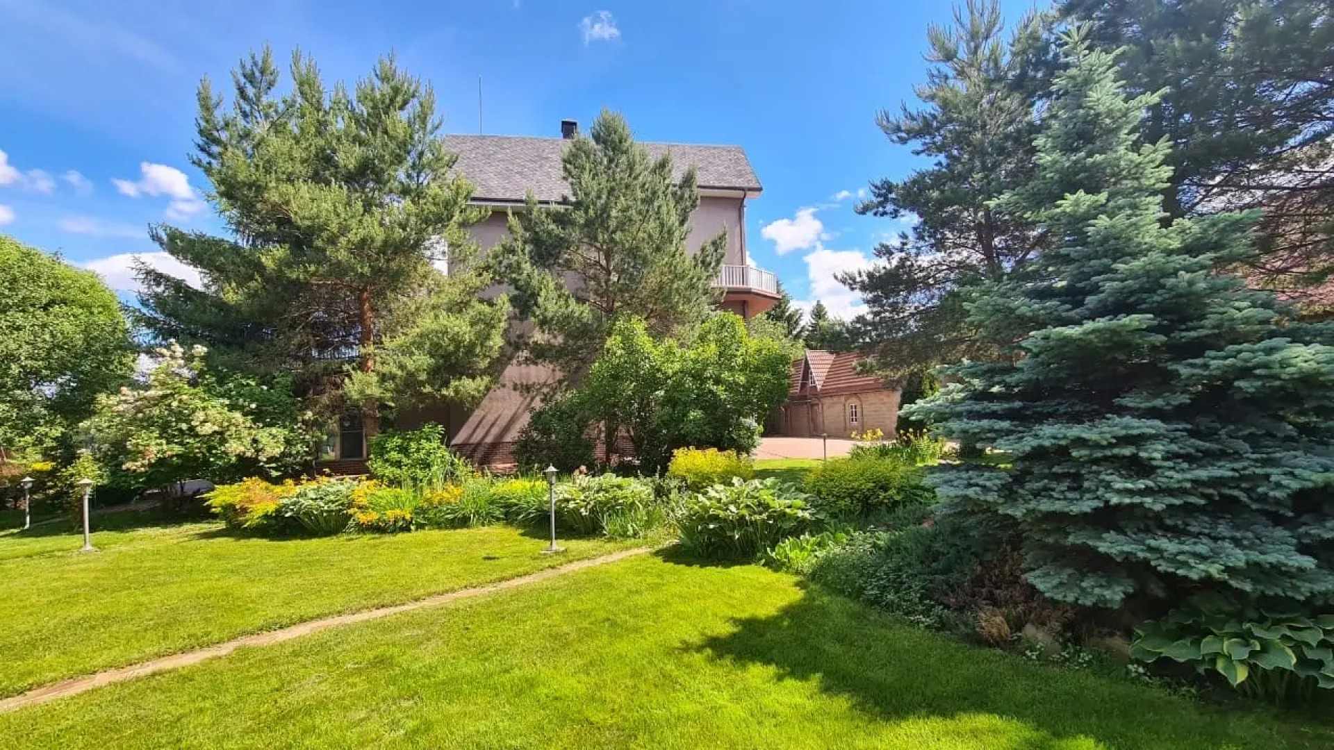 Частный дом Коттедж до 14 Гостей