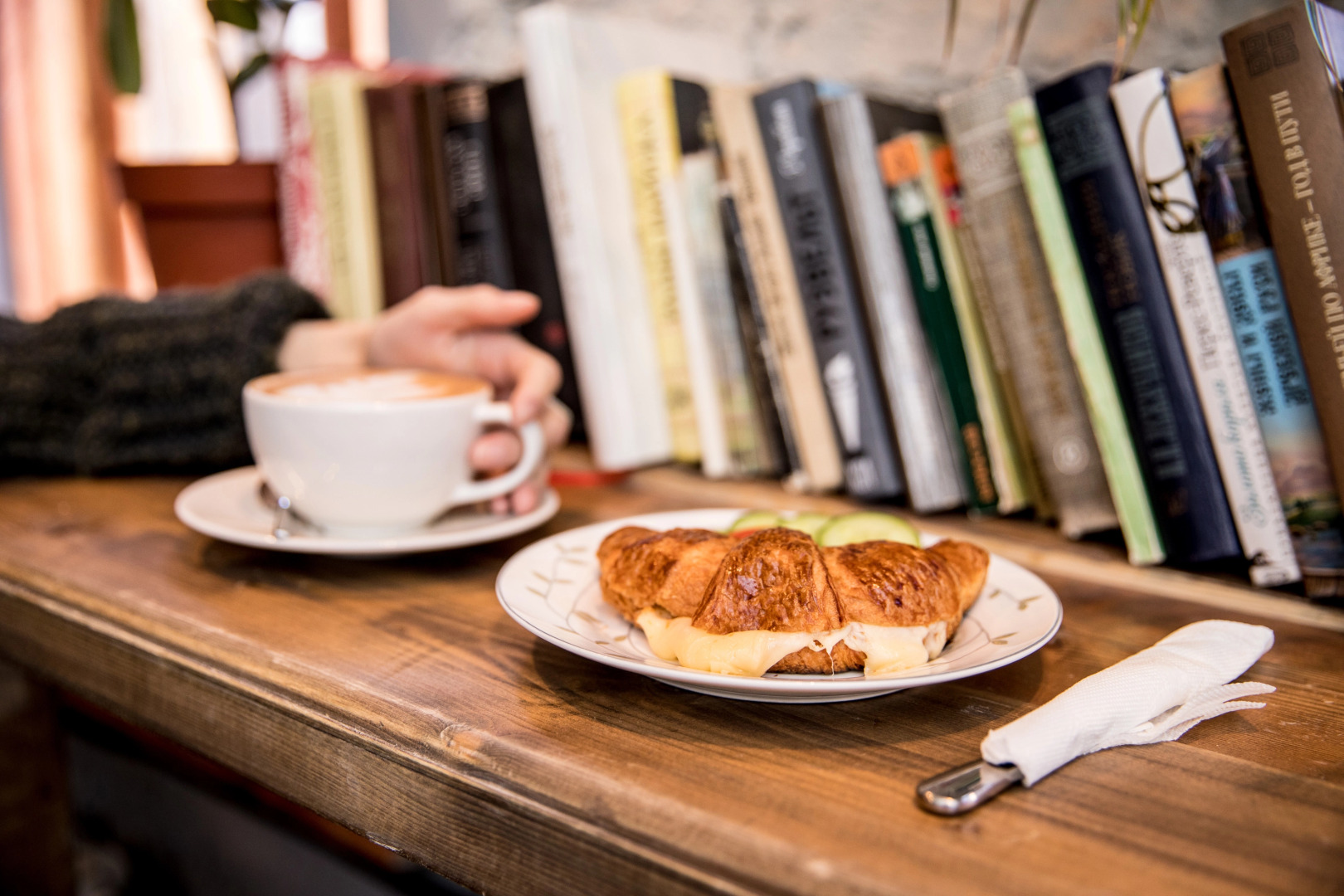 Хостел Woody Backpacker Party