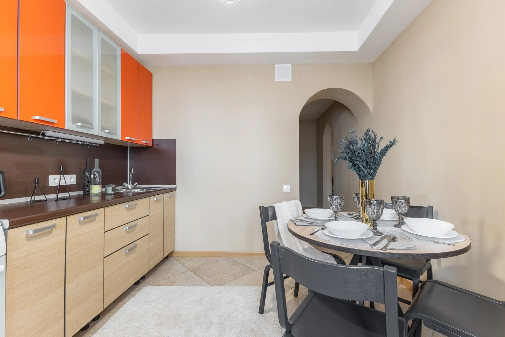 Апартаменты Комфорт на Амирхана Еники 4