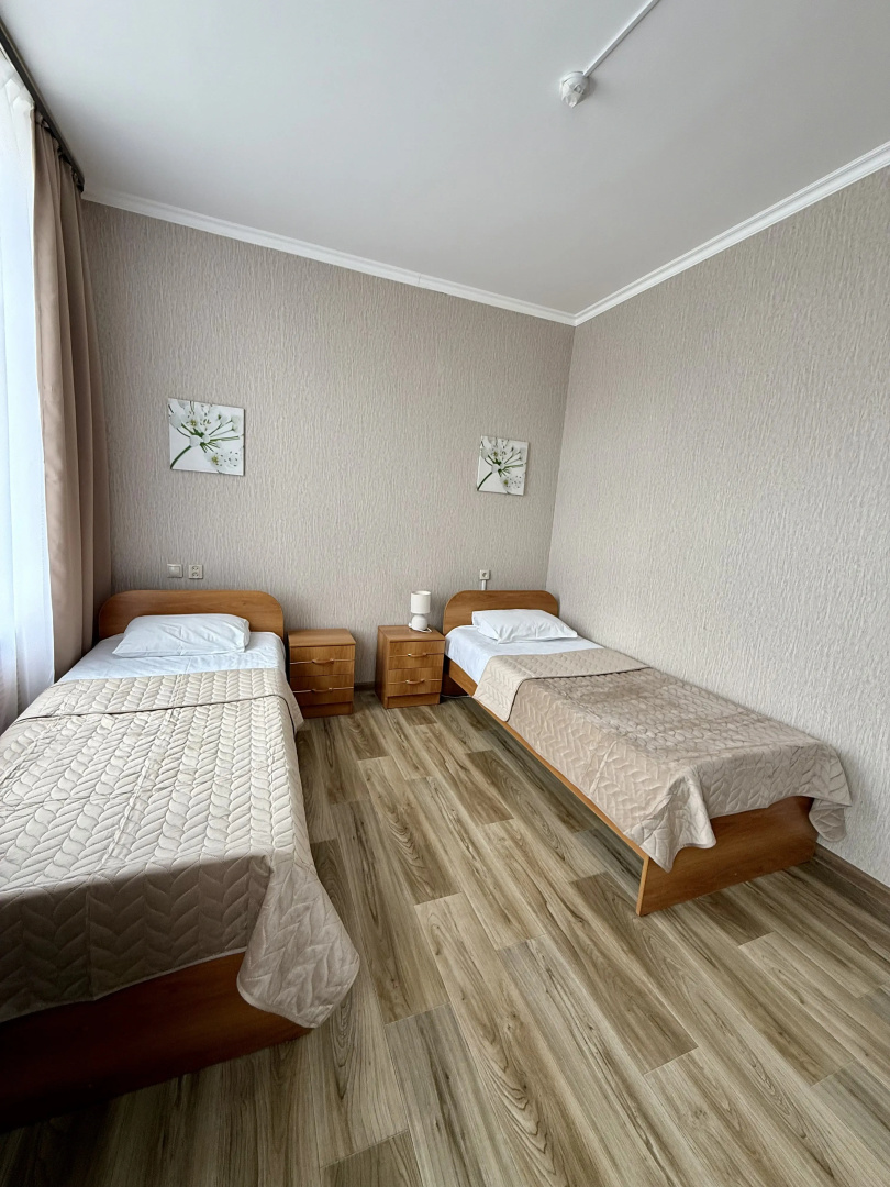 Отель 104 Rooms