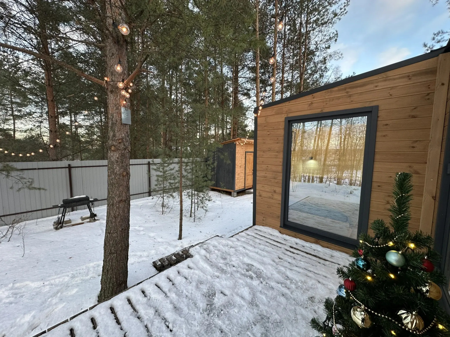 Частный Дом Над Рекой - Лес