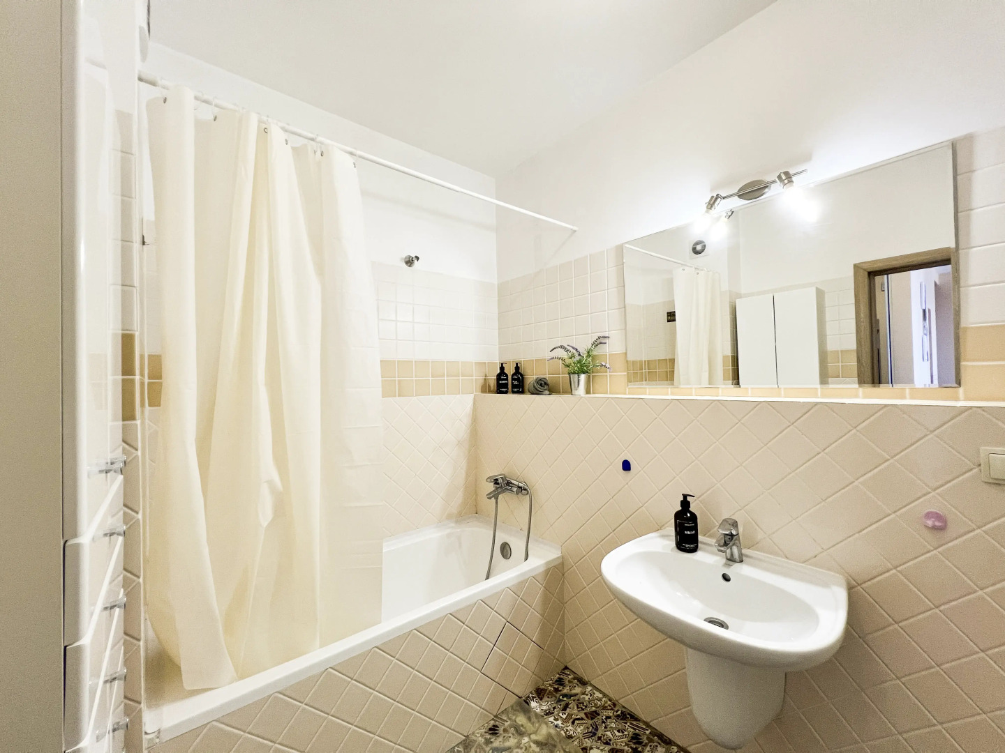 Квартира Уютная на Липовой Аллее 9