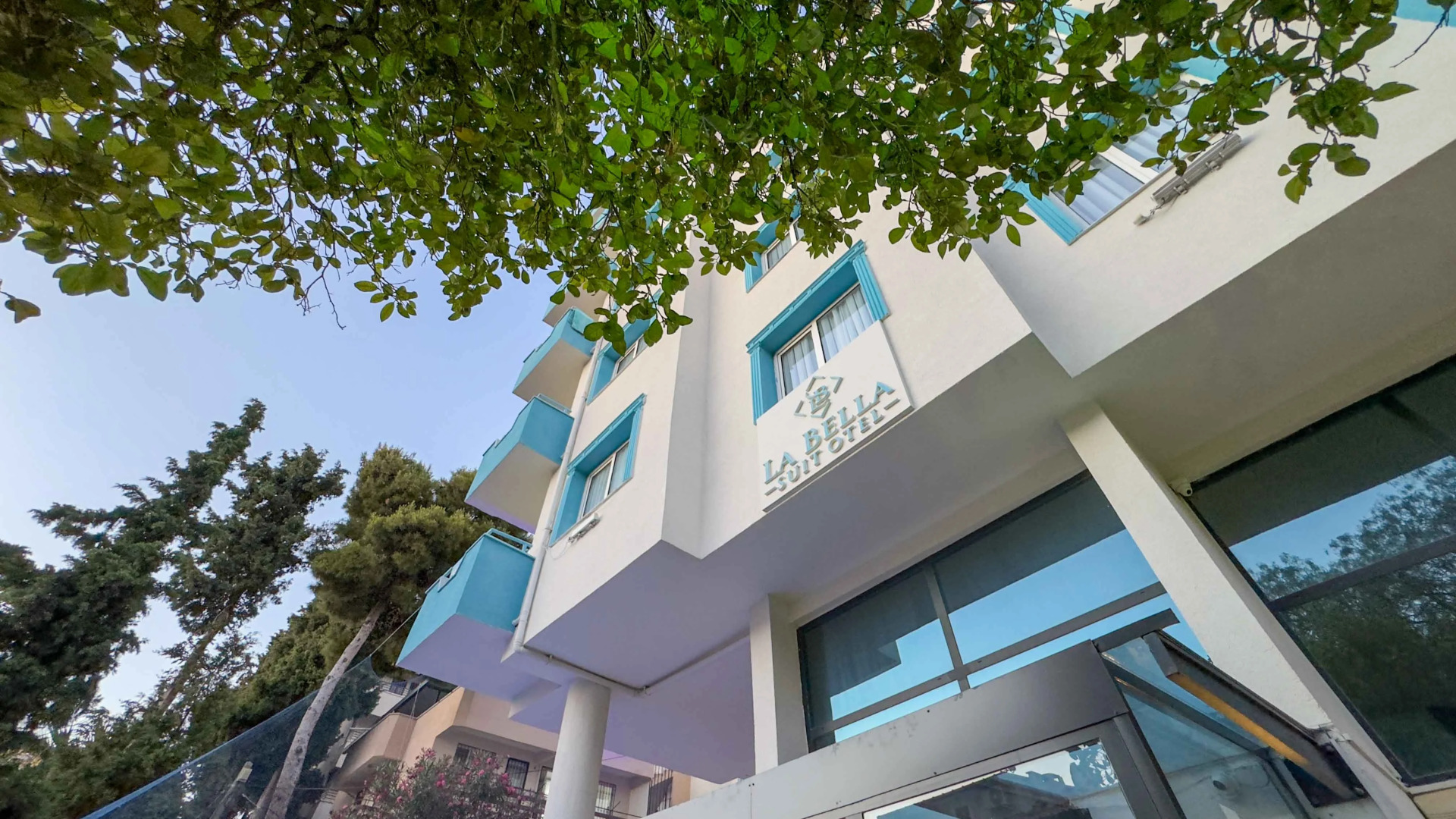 Отель La Bella Suite