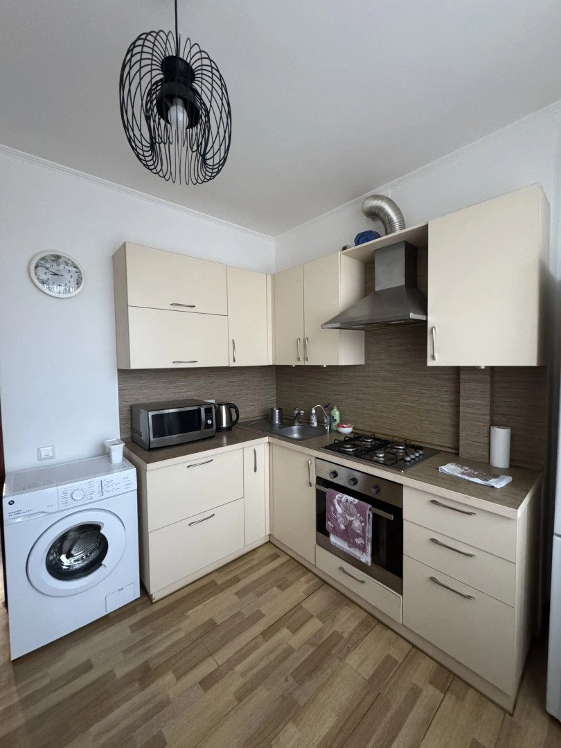 Квартира на Кадомцева