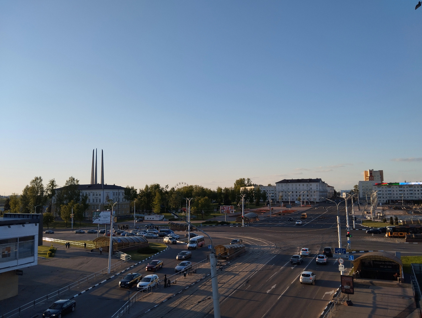 Квартира У главной площади Победы