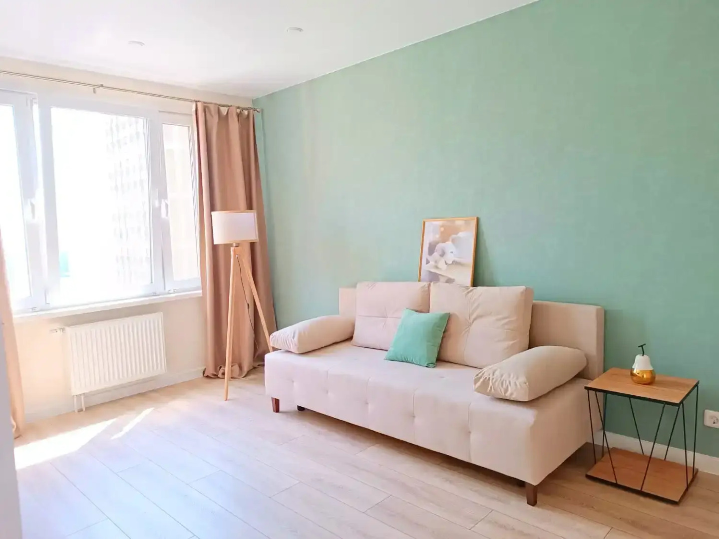 Квартира Светлая Двухкомнатная