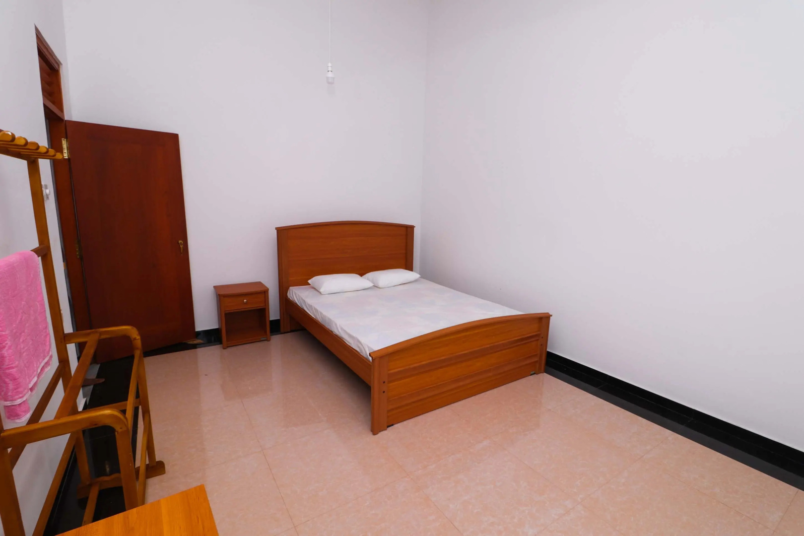 Вилла Yoho Bat House