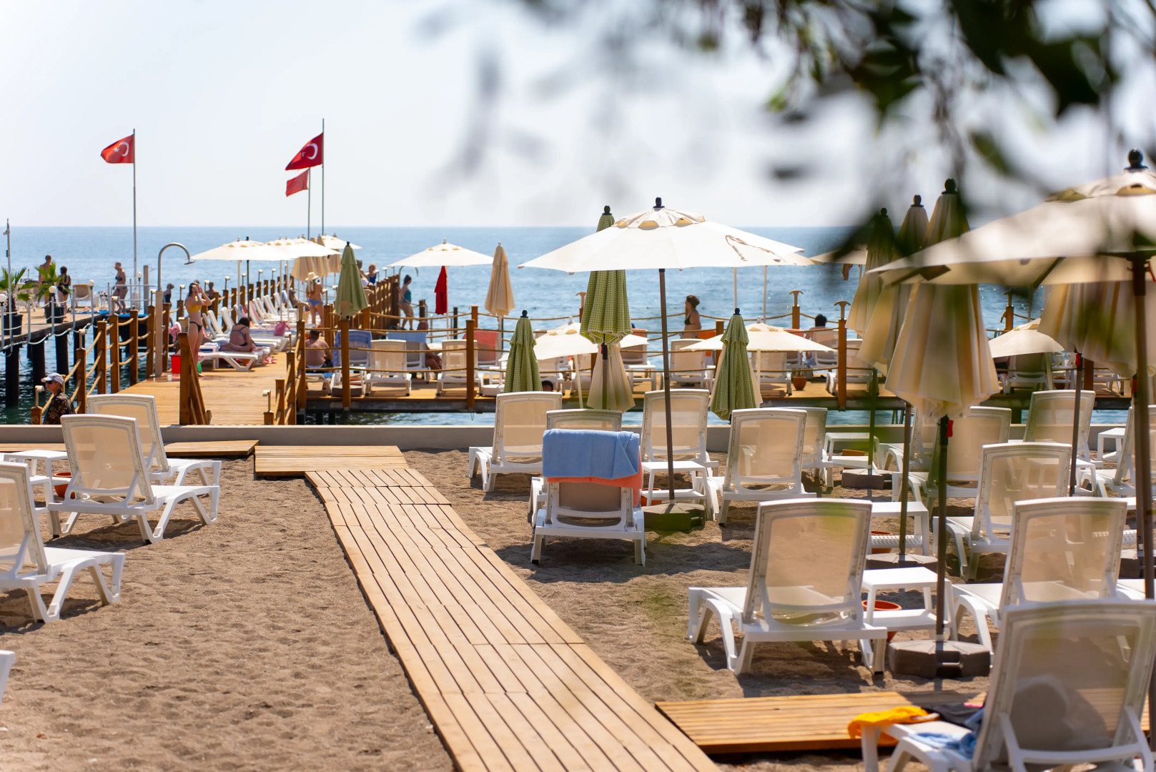 Rose Garden Premium Hotel