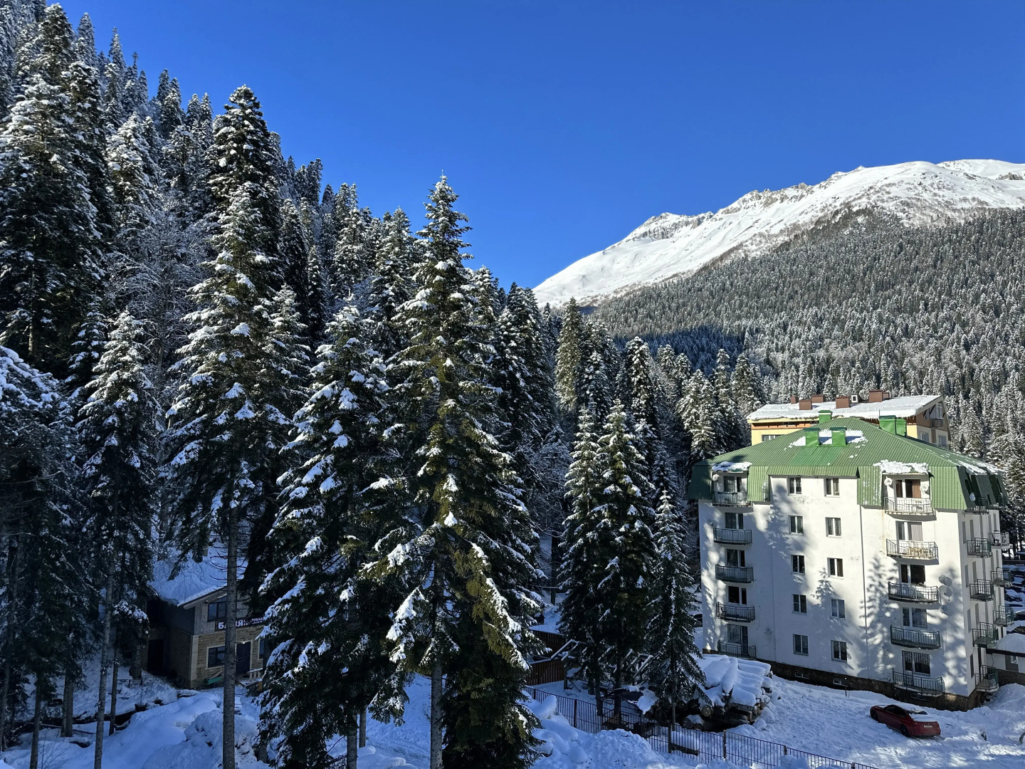 Квартира ArtHouse Dombay