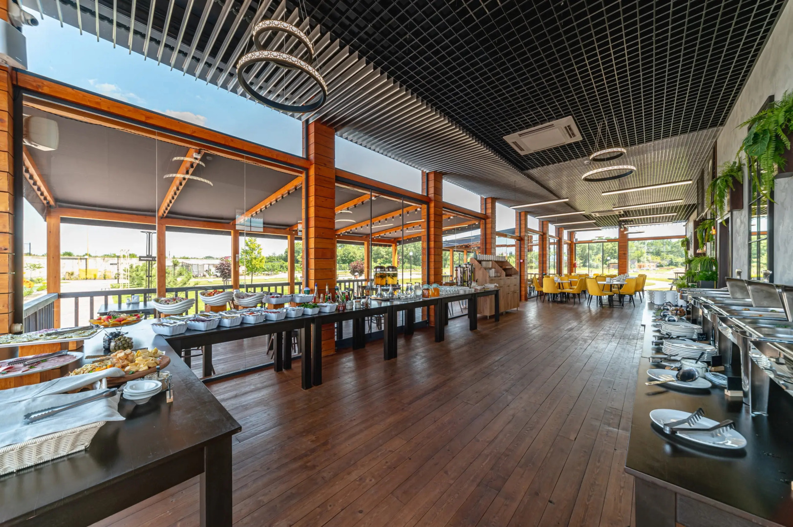 Отель Rinn Rise