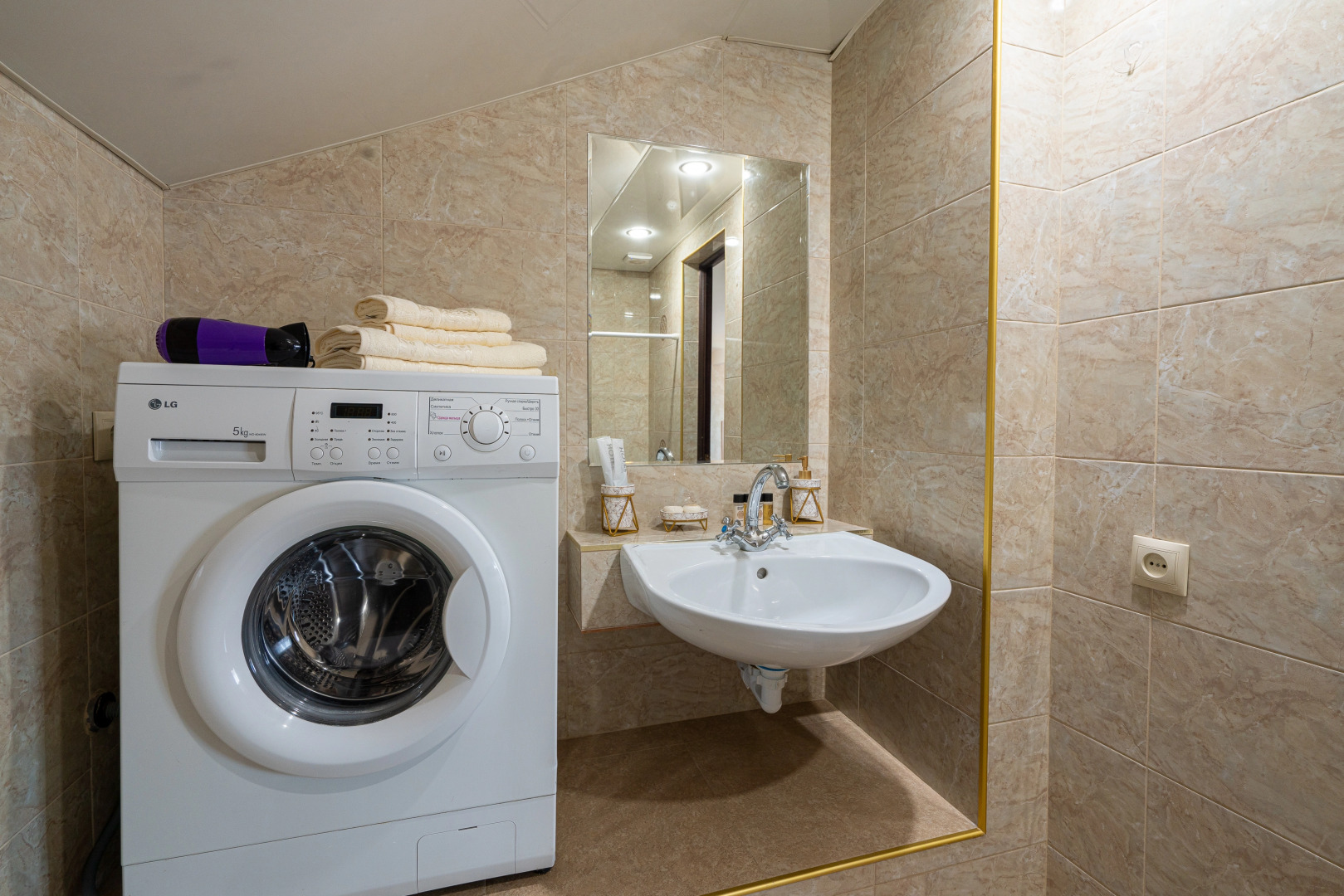 Квартира Flatirini Астана Кесаева