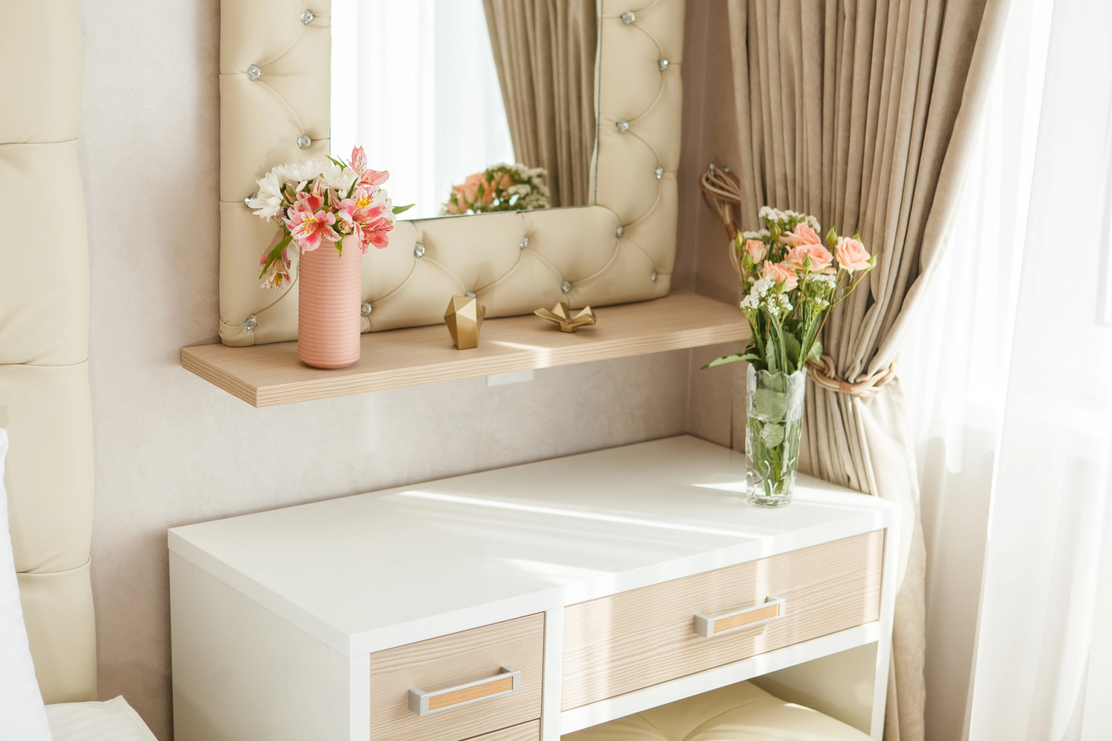 Апартаменты класса Люкс на Тюльпанов