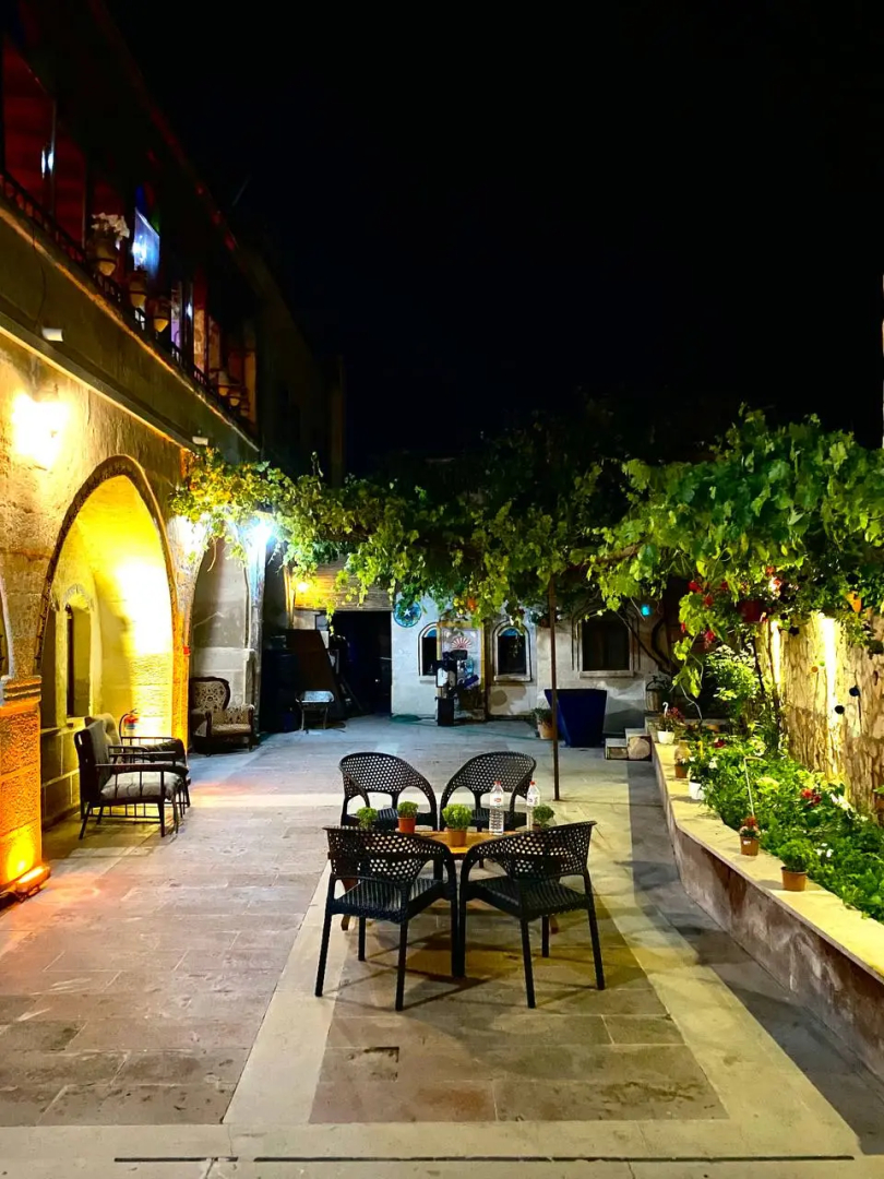 Отель Pacha Cave