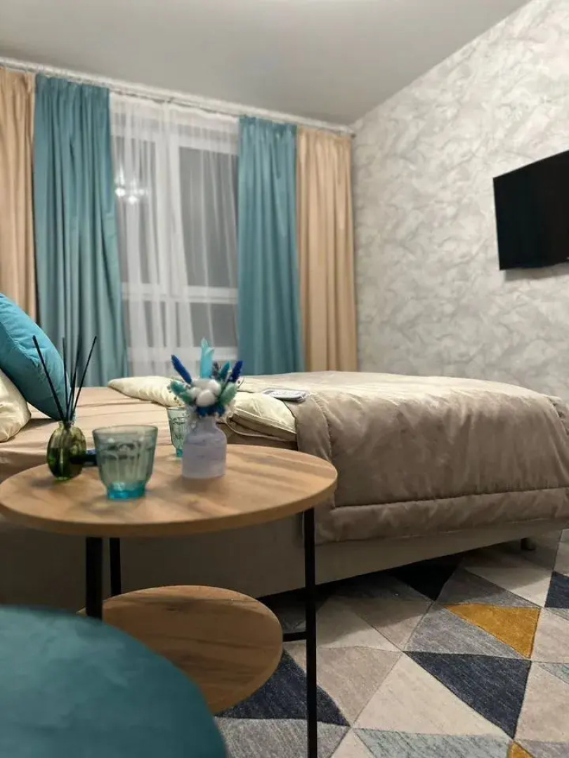 Апартаменты двухкомнатные на проспекте Куприна 30к9