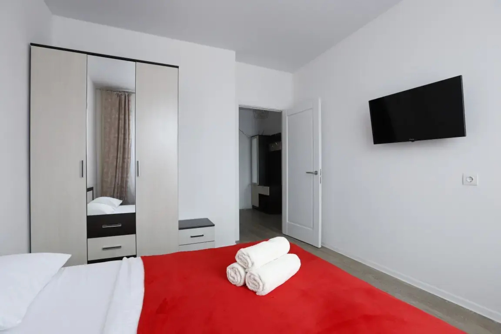 Квартира 1 MaxRealty24 Просторная 1