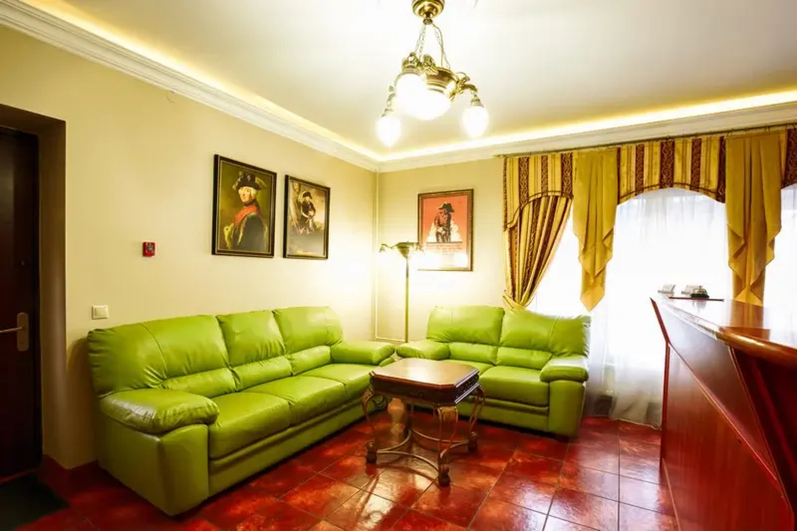 Отель Фридрихсхофф