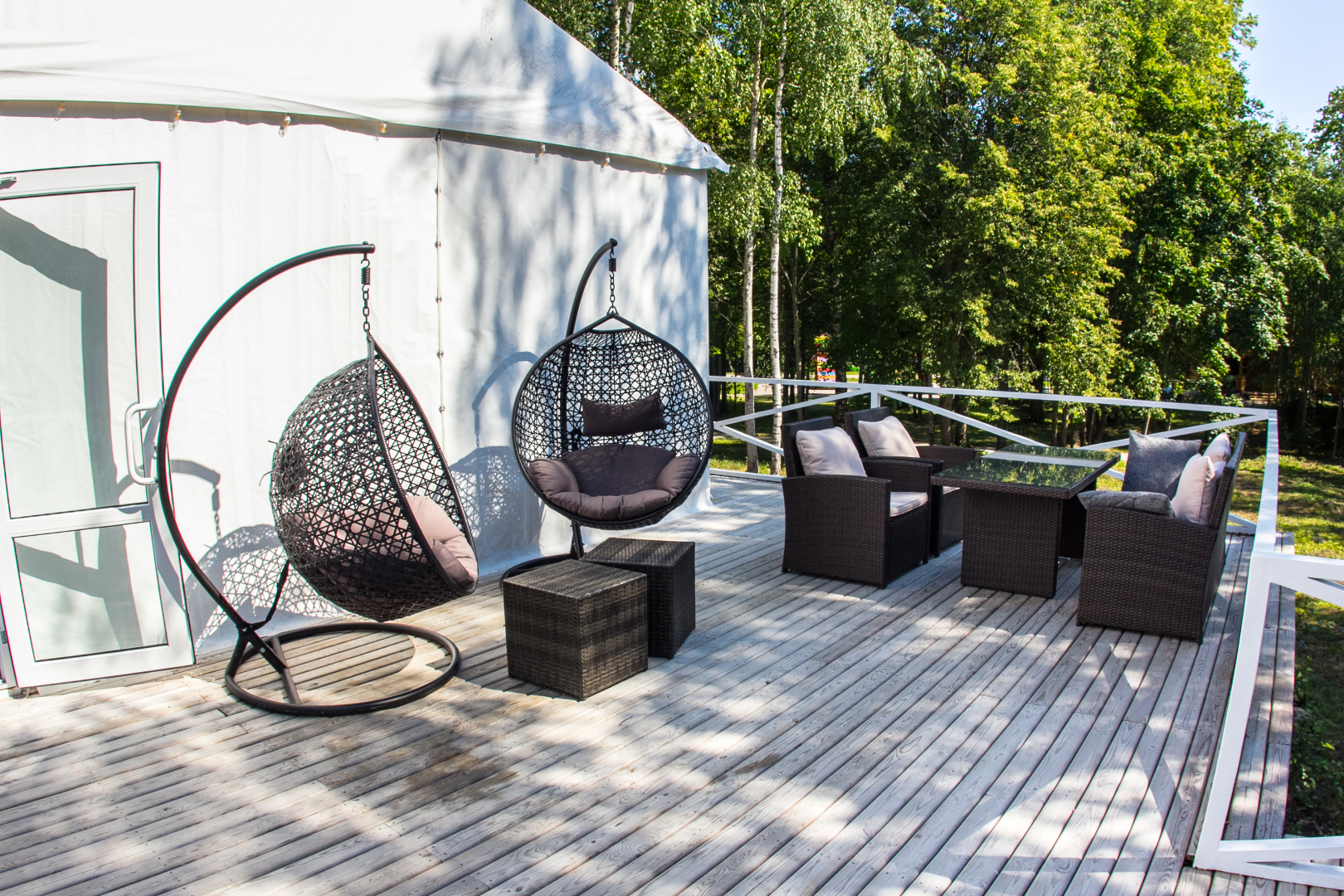 База отдыха Яркое