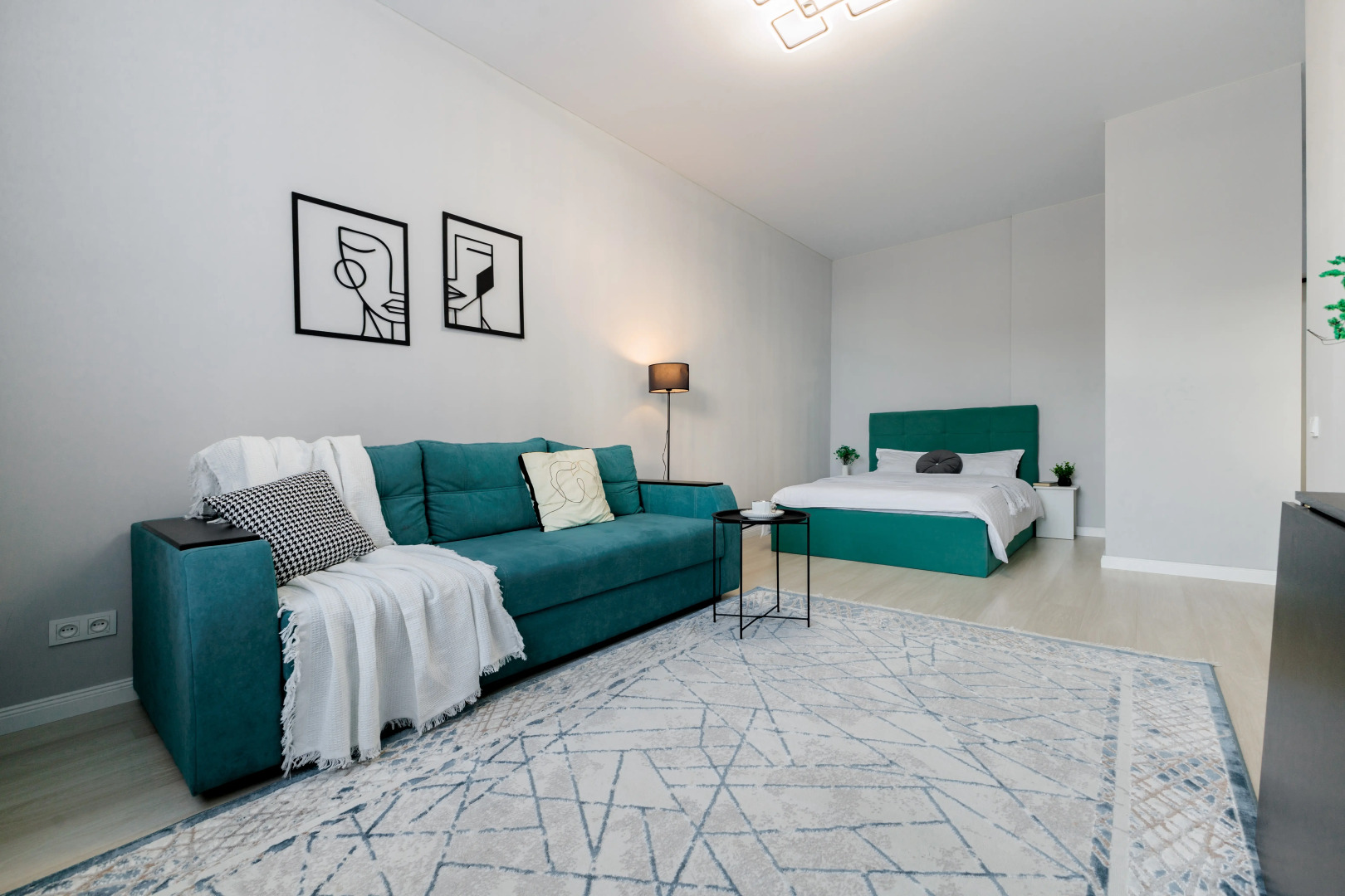 Квартира на Туран 50/5