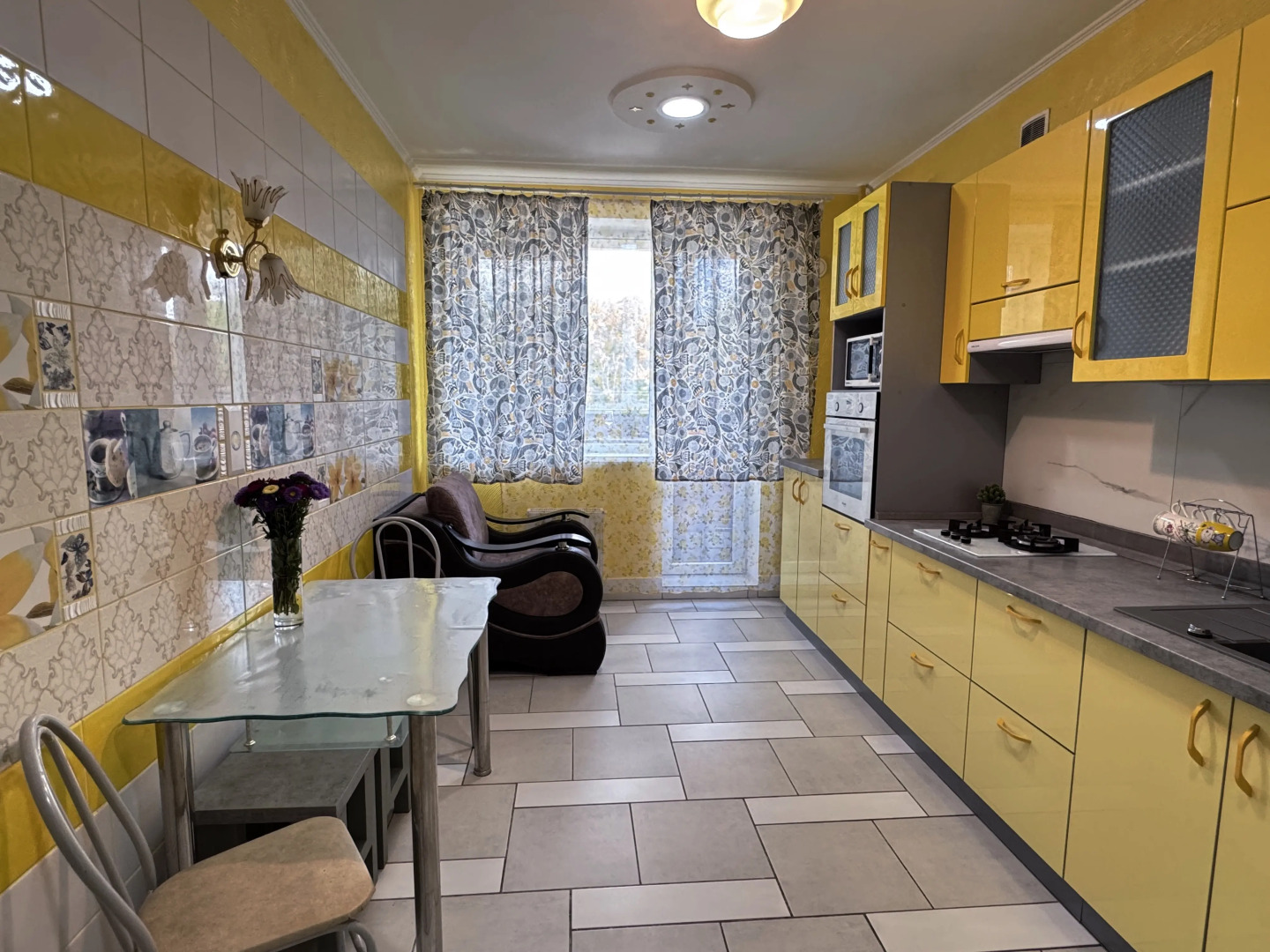 Квартира Двухкомнатная Северный Вокзал