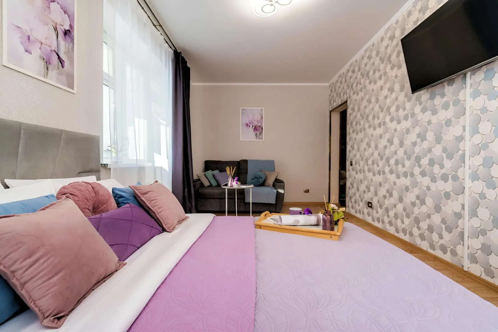 Квартира двухкомнатная Апарт Отелика в Шаговой Доступности от Парка Галицкого