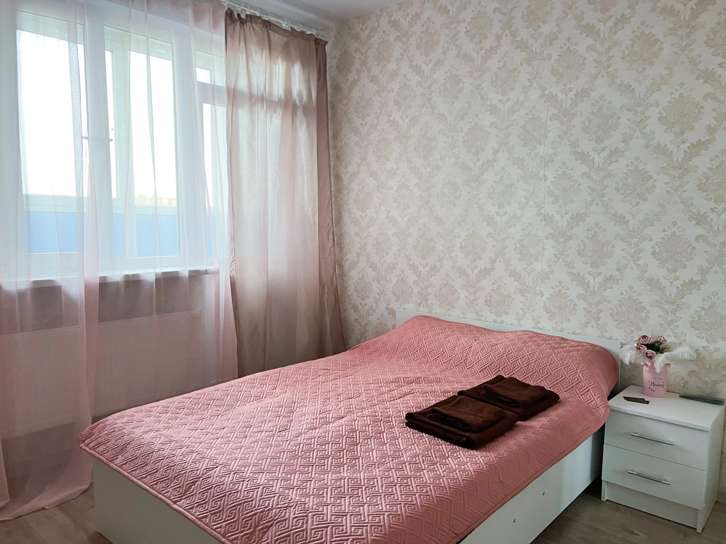 Апартаменты однокомнатные на улице Октябрьской