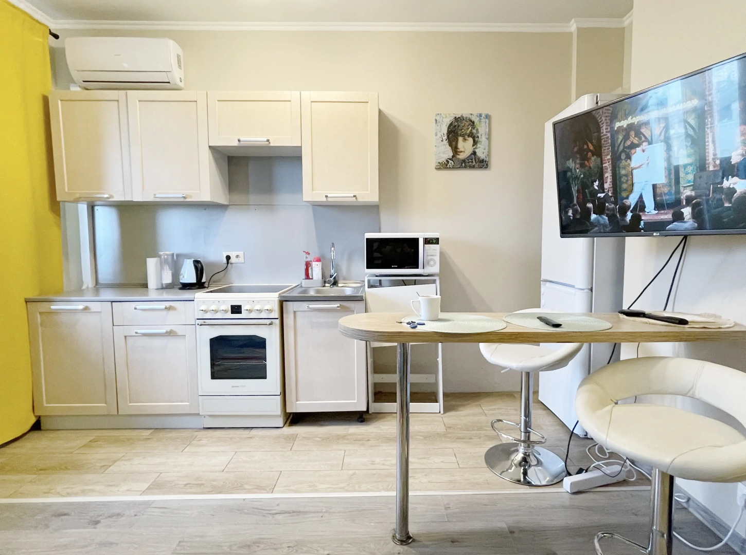 Апартаменты на улице Молодежная 3