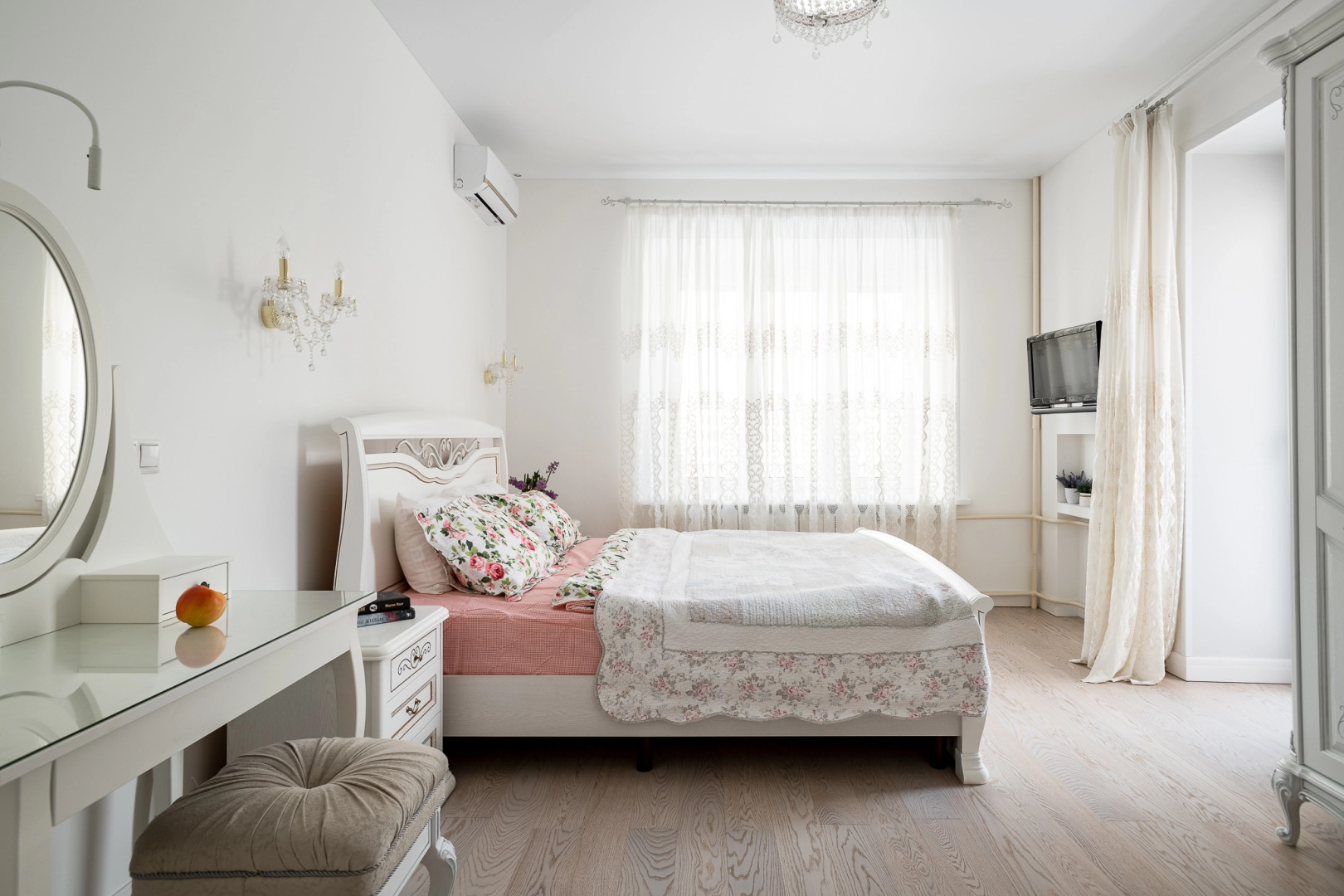 Апартаменты с Двумя Спальнями на Кутузовском