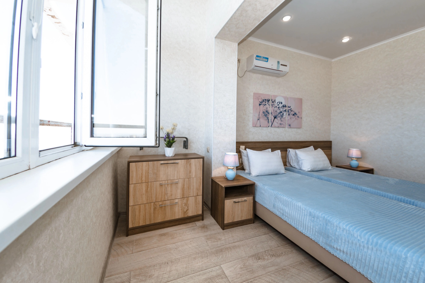 Апартаменты Владимирская 148/1