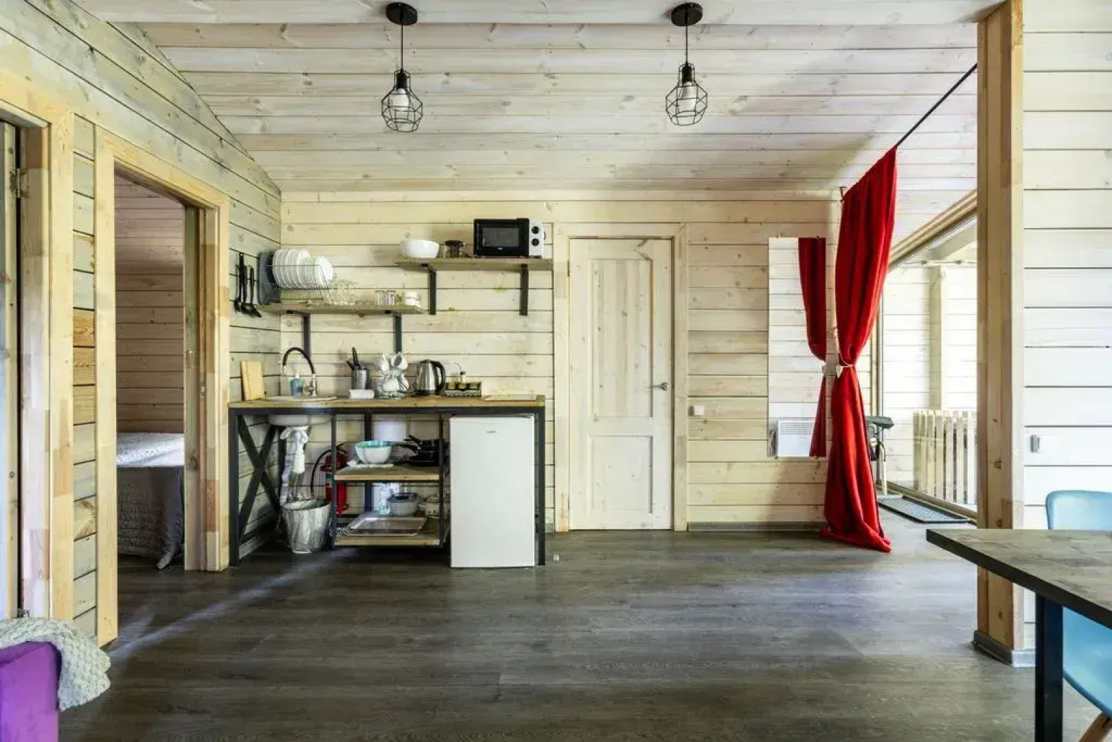 Частный дом у озера Кипень