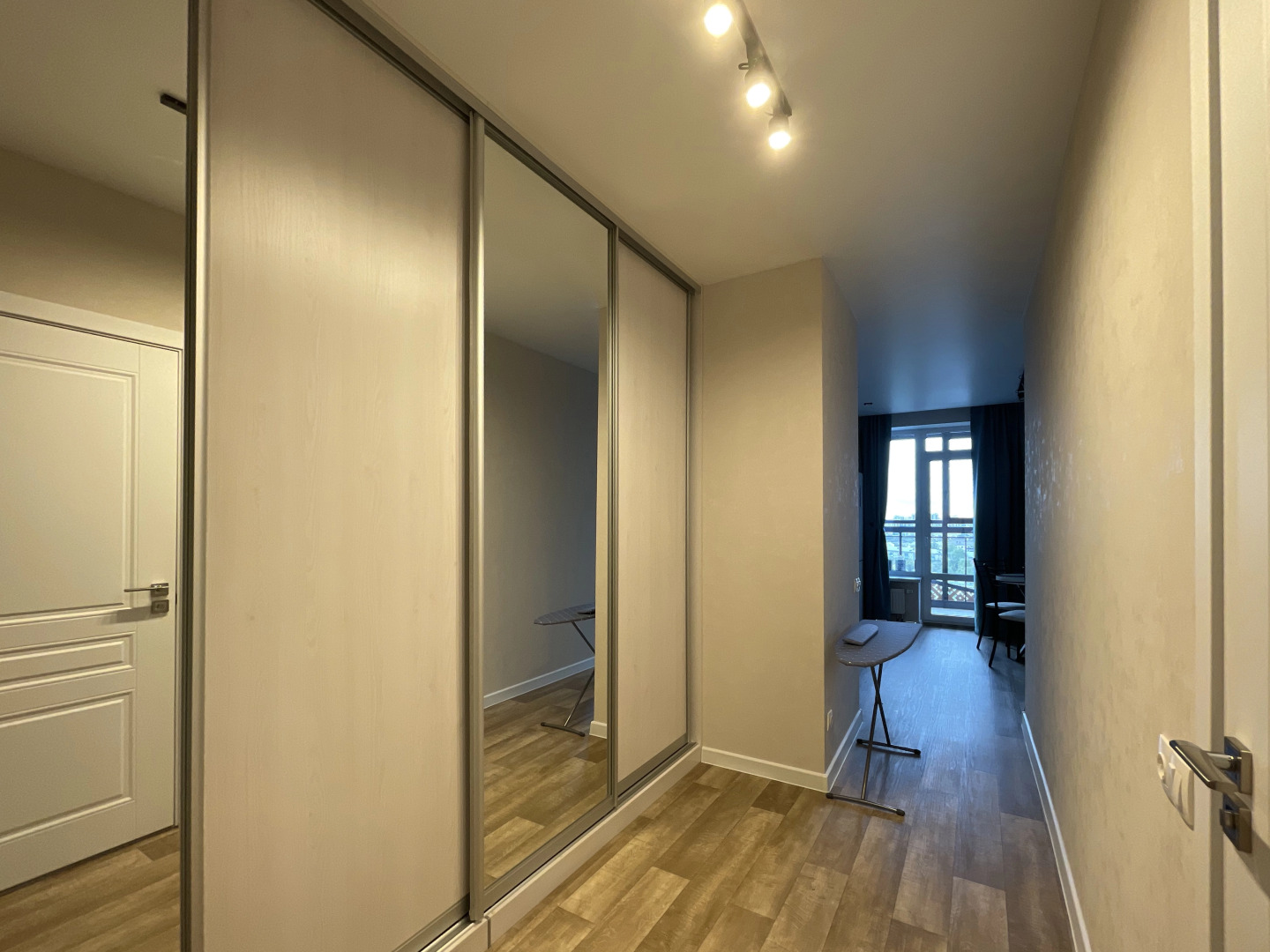 Квартира студия с дизайнерским ремонтом