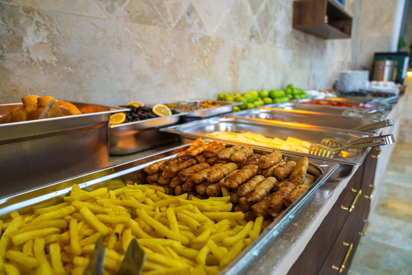 Отель Crazy Horse