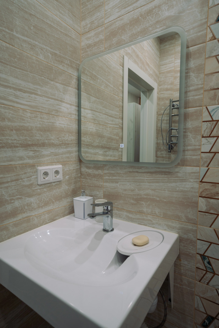 Апартаменты СВ Гусева студия Сатурн