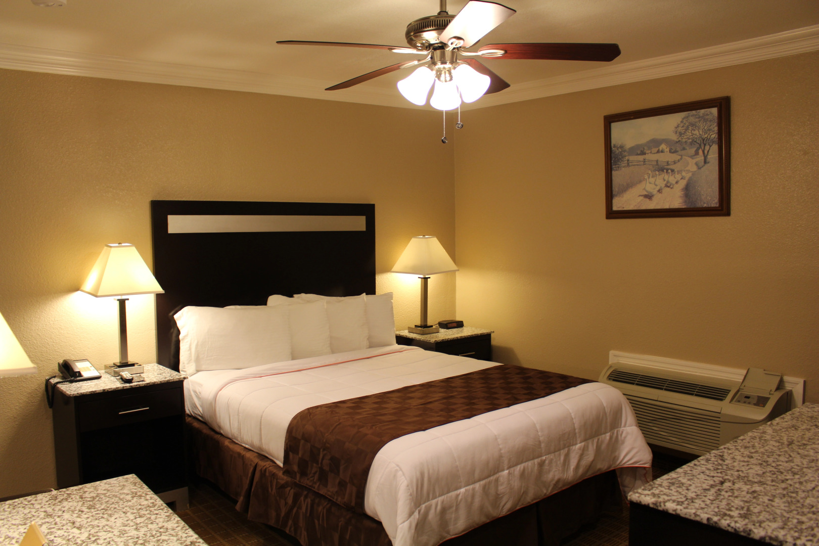 Бутик-Отель Sea Air Inn & Suites - Downtown Morro Bay