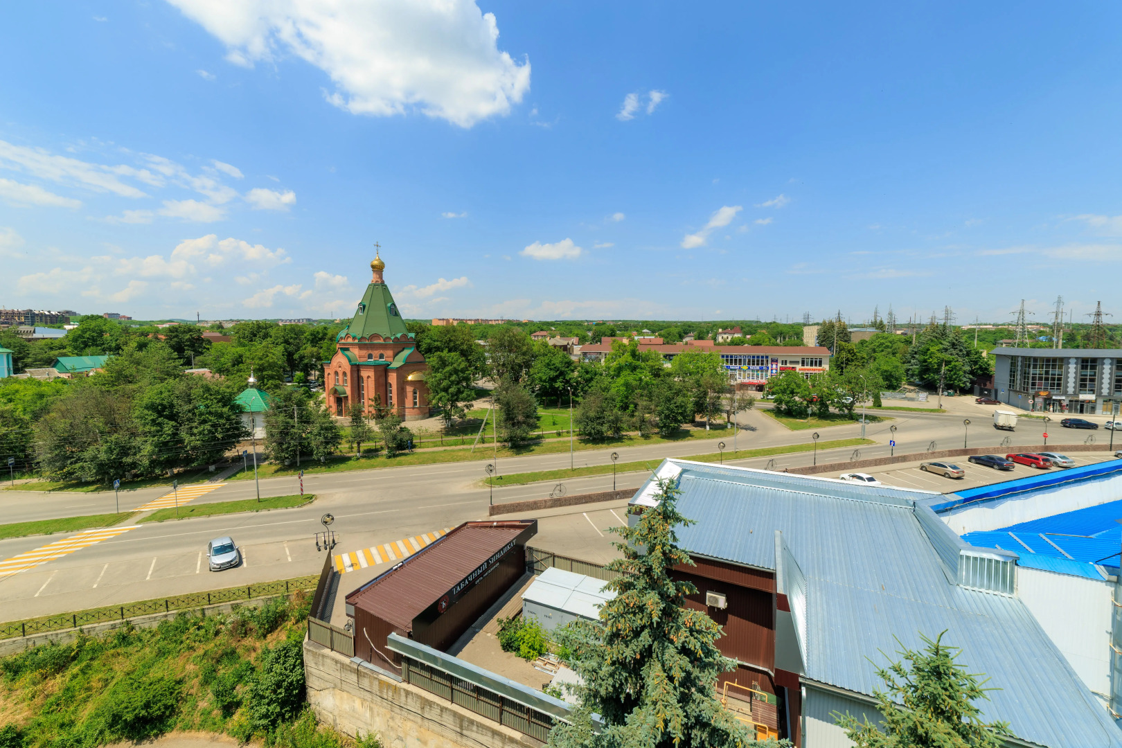 Квартира Уютная в 5 минутах езды от парка