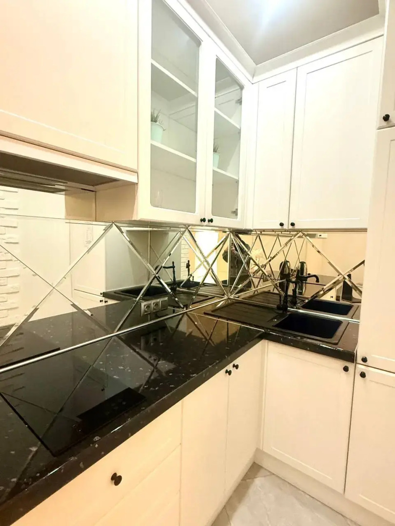 Апартаменты 0413А Верхнеторговая 4