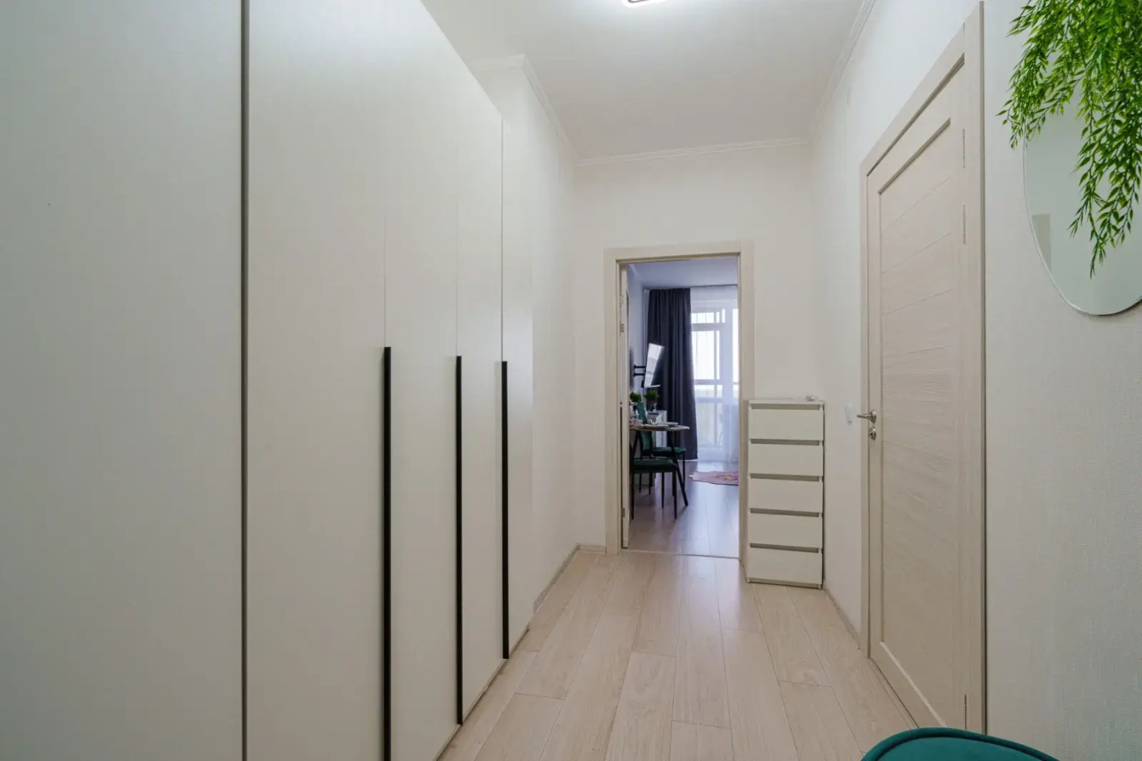 Квартира Сказочная Студия с Камином