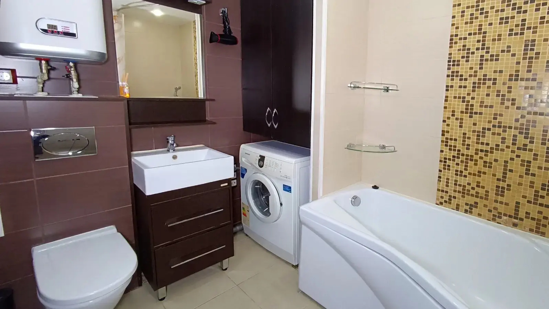 Апартаменты Уютный Север на улице Буркова 19/2