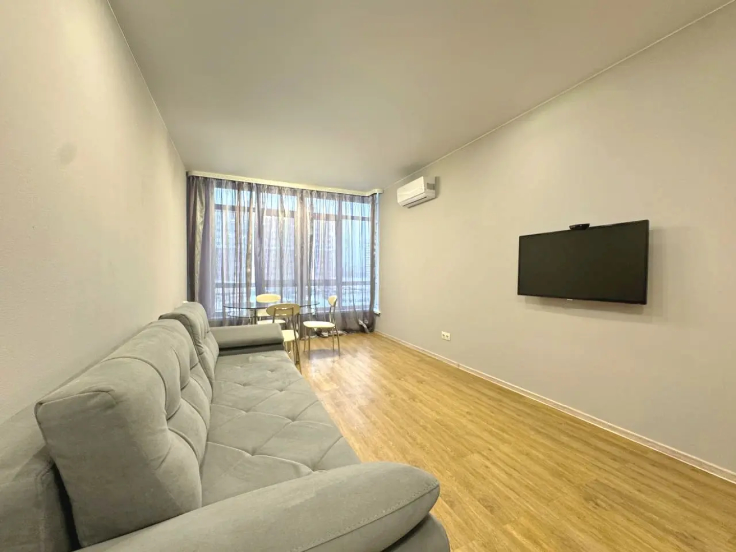 Квартира трехкомнатная на Притомском рядом с Кадетским училищем