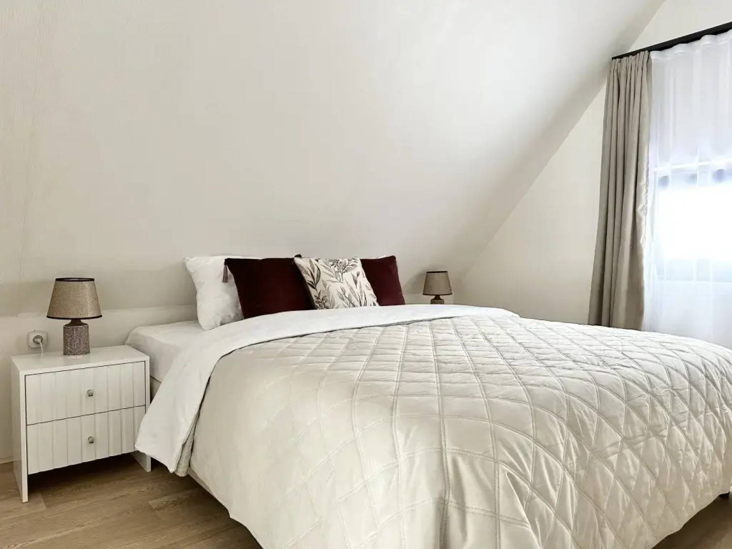 Частный Дом Барнхаус №5 с дровяной баней и горячим Чаном на 6 человек