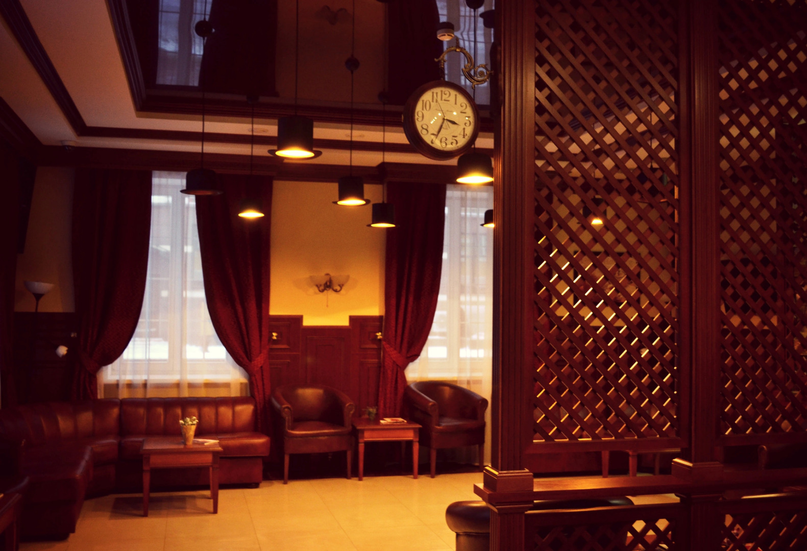 Отель Меридиан