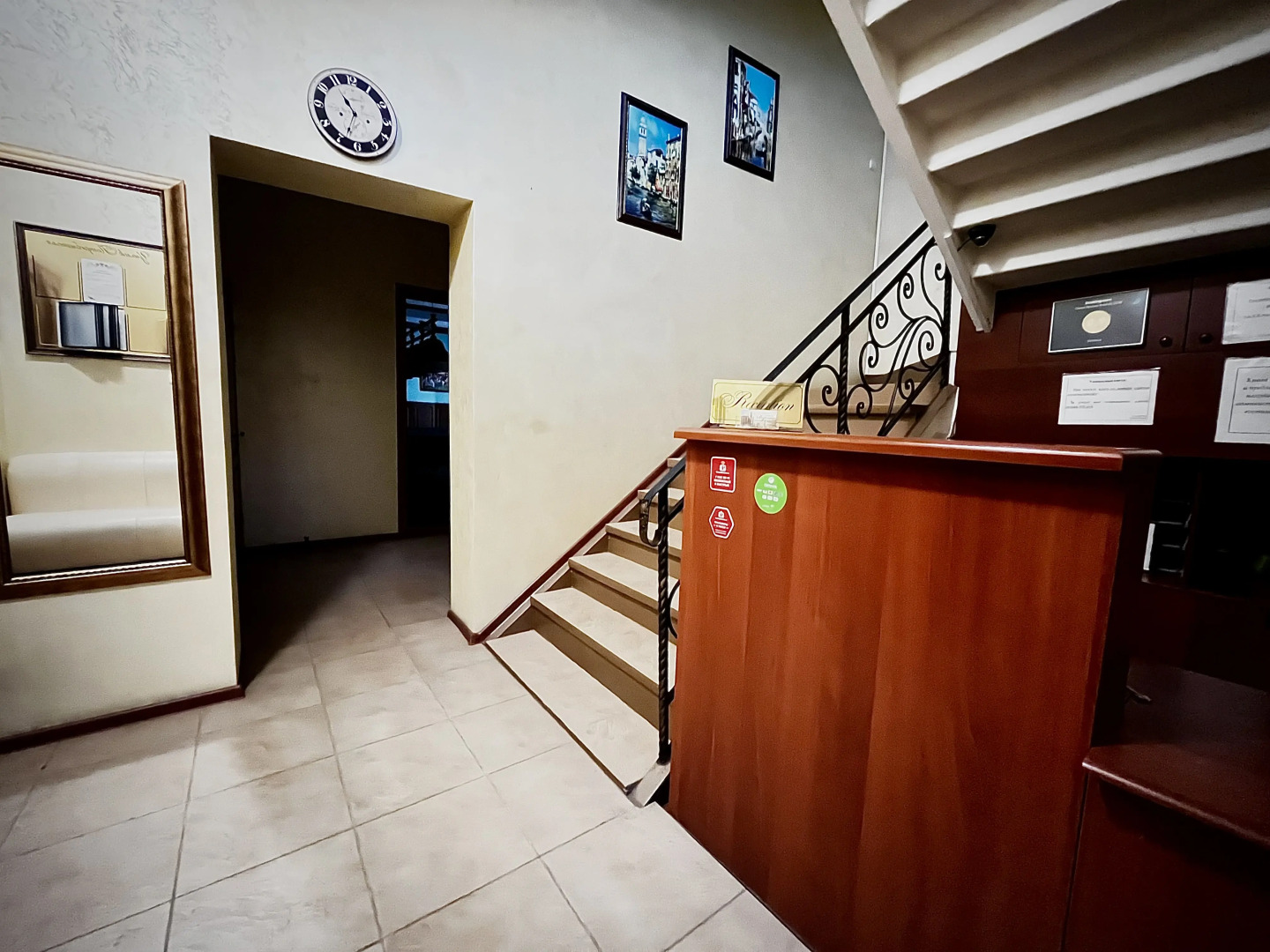 Отель Верона