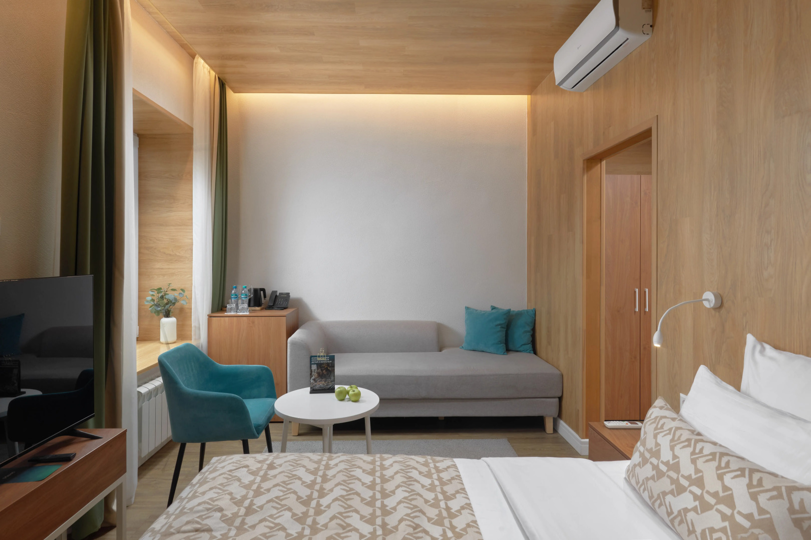 Отель Хорсека Резорт