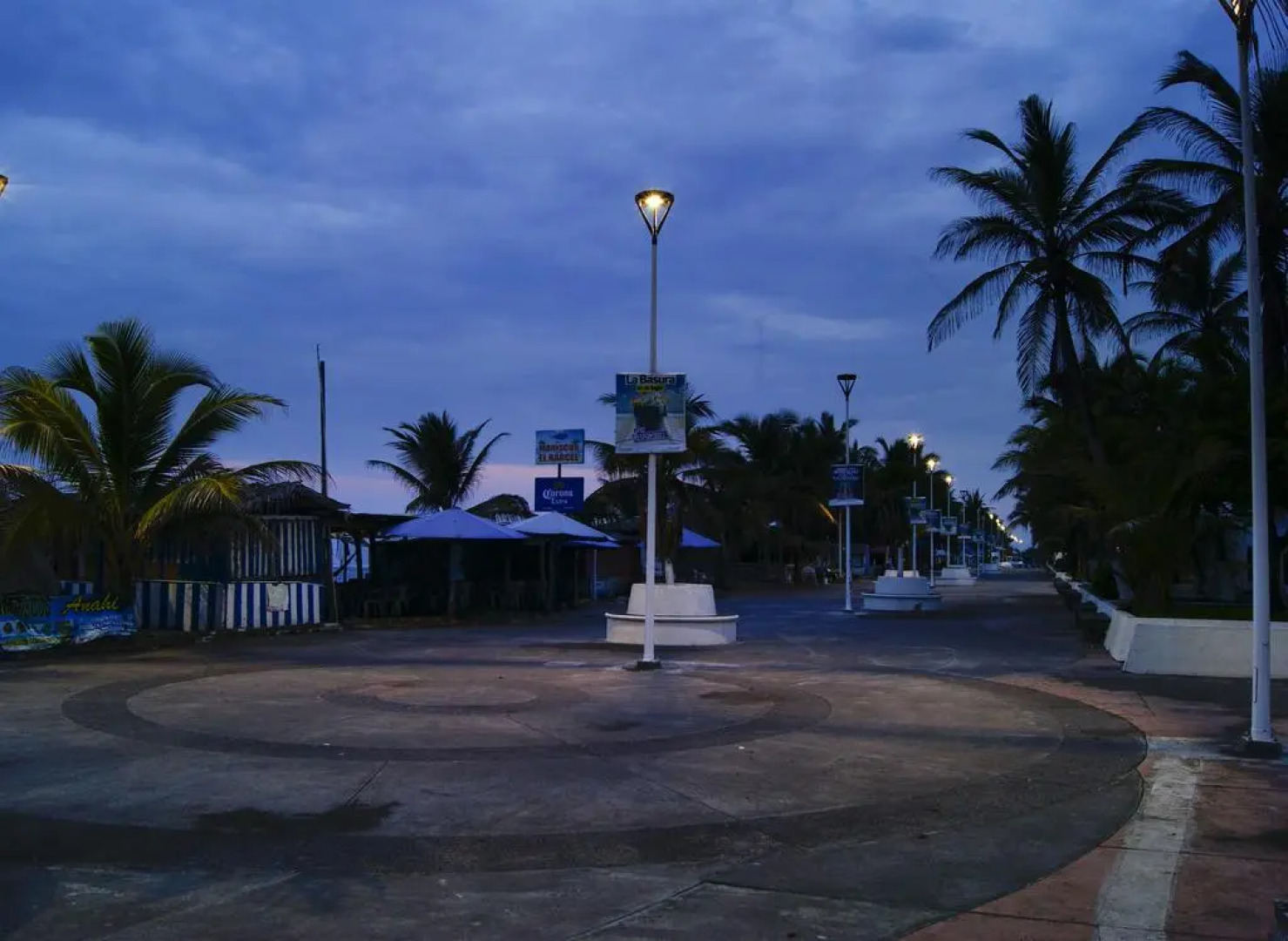 Отель Oasis Cuyutlán by Rotamundos