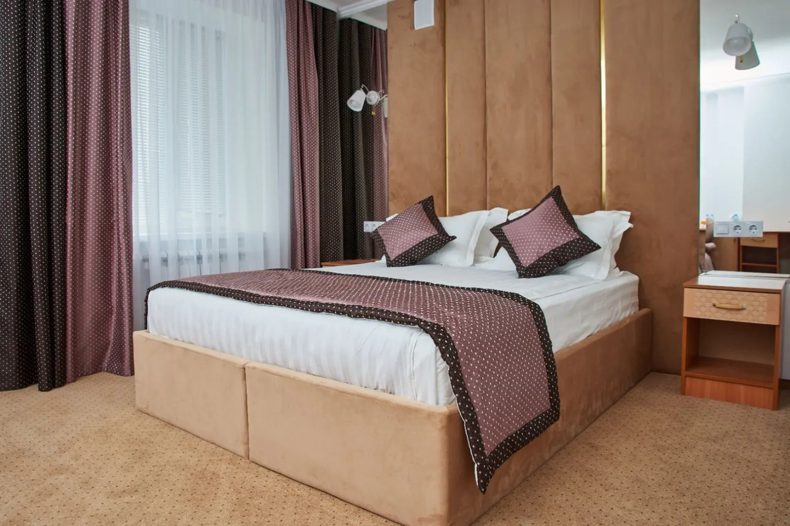 Отель Курмет