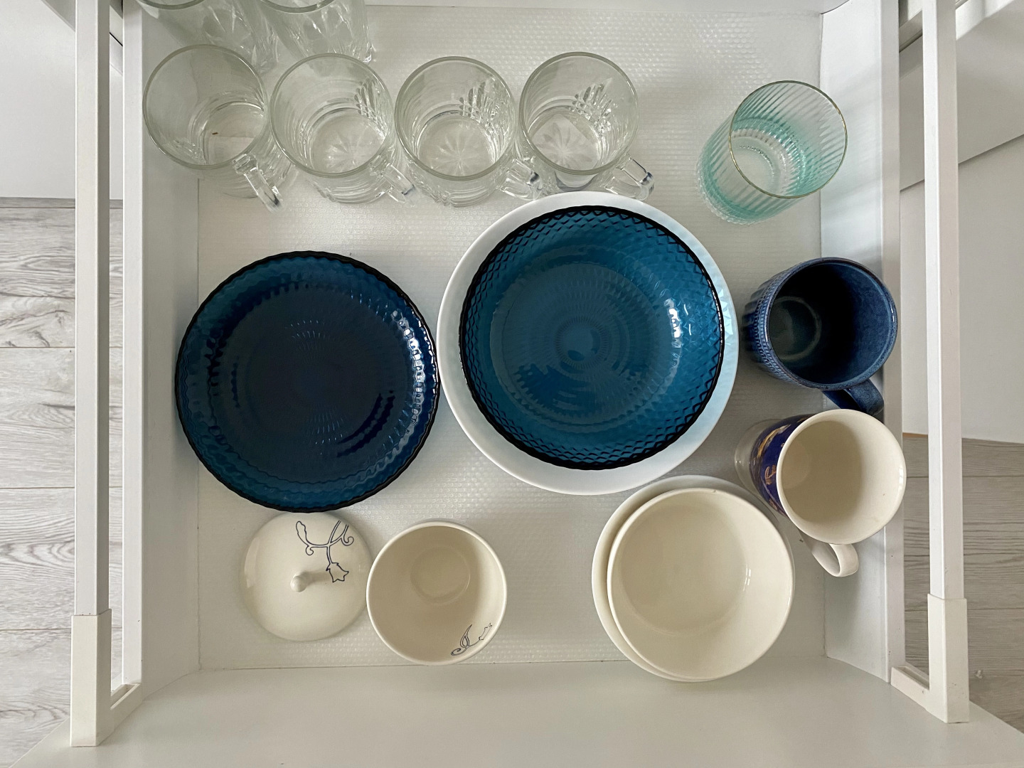 Квартира Mузыка кpыш, тихая и уютная