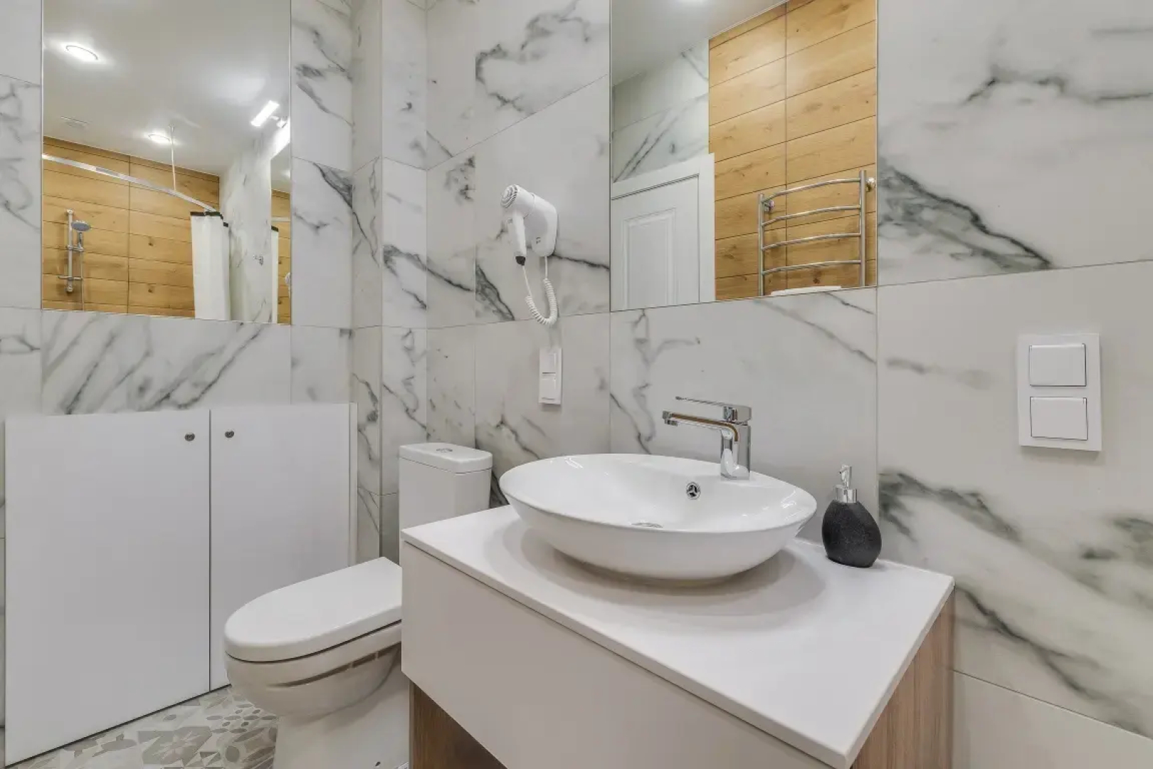 Апартаменты Улучшенные Арт-Апарты у Экспофорума 4