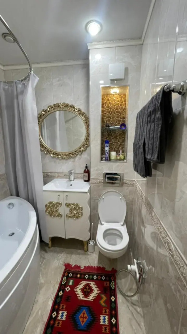 Квартира с видом на горы и озеро Ак-Гёль