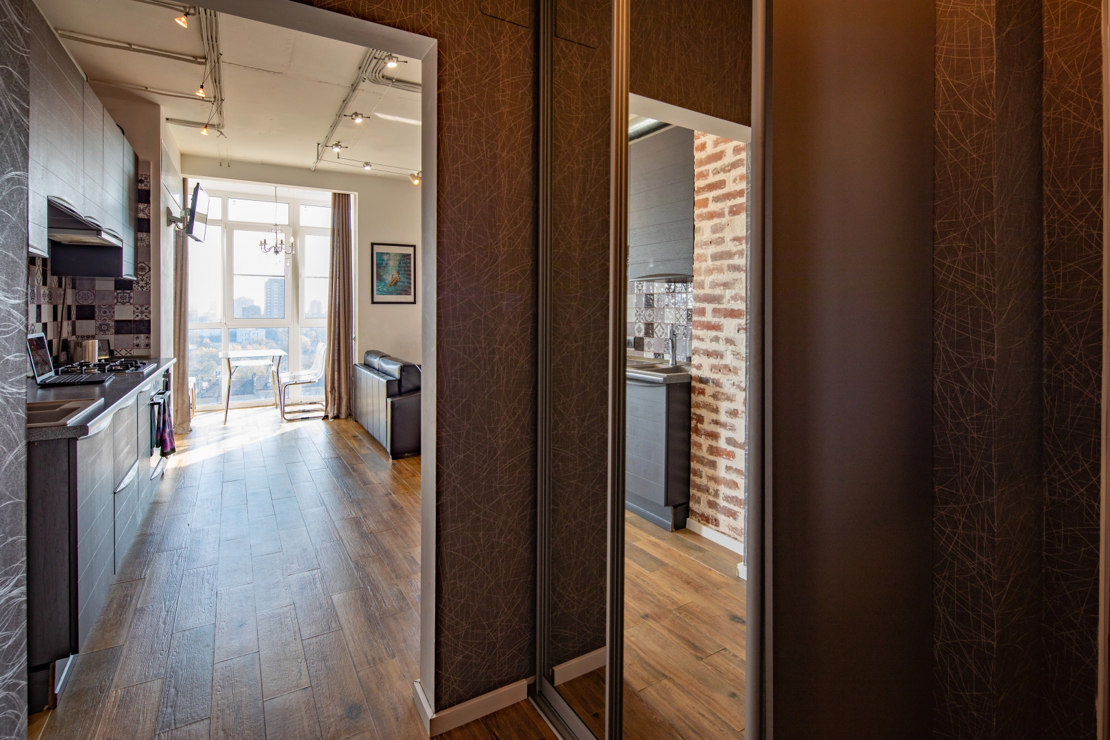 Апартаменты N-Joy Cinema