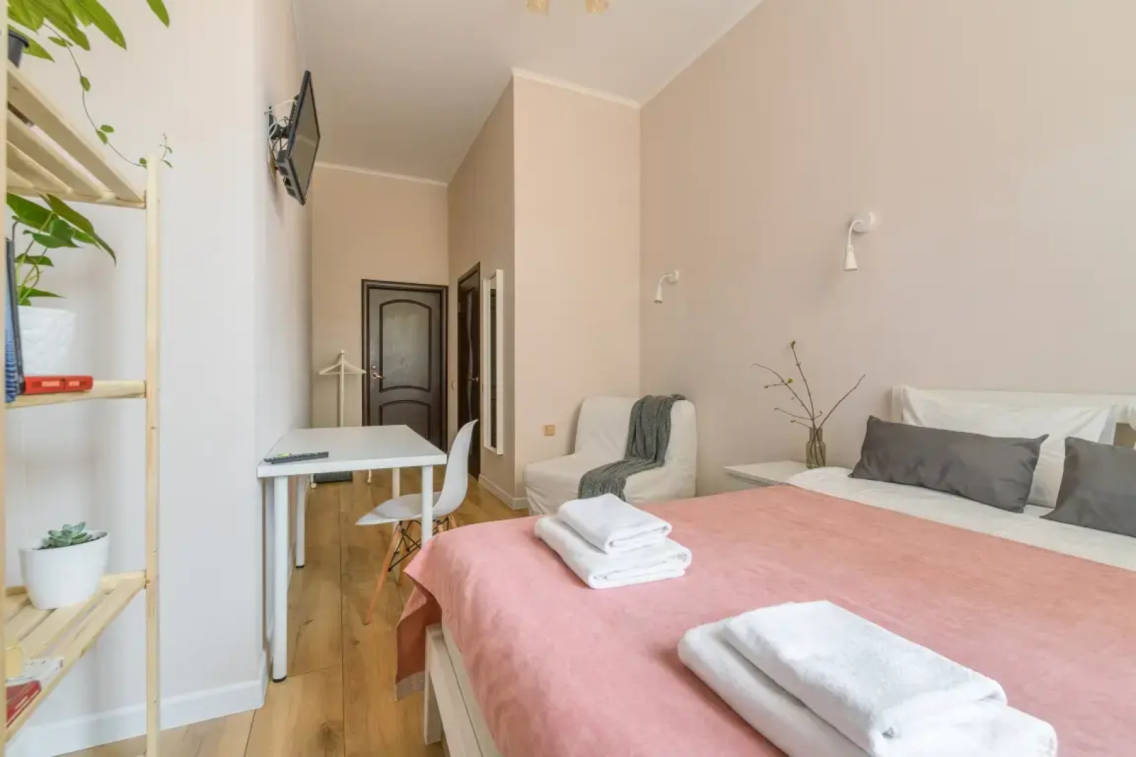 Апартаменты Sergeew Apartments Улучшенный у Невского Проспекта